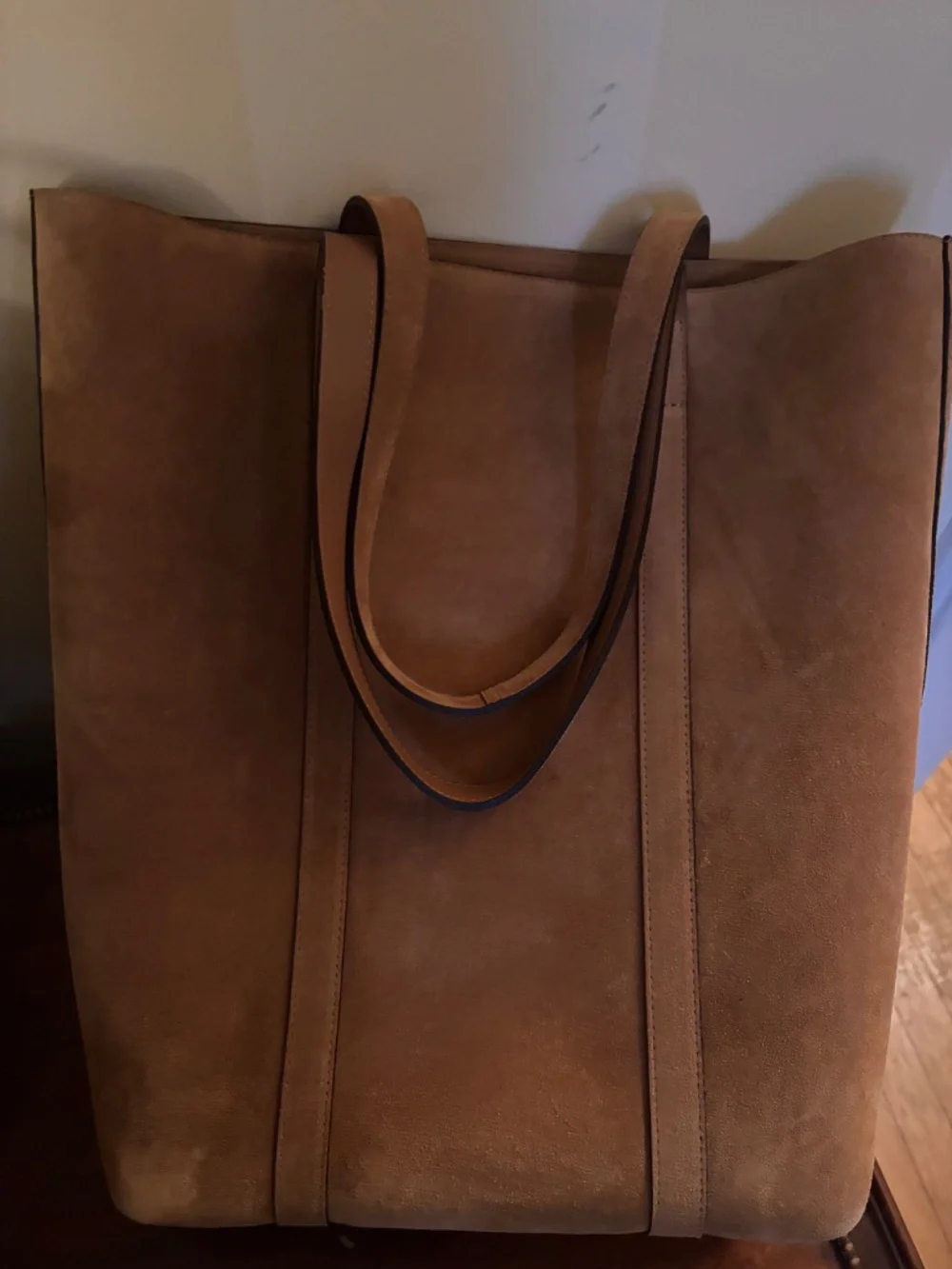 Sezane suede tote bag - Picture 7 of 7